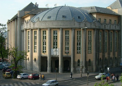 A Szent Lszl Gimnzium